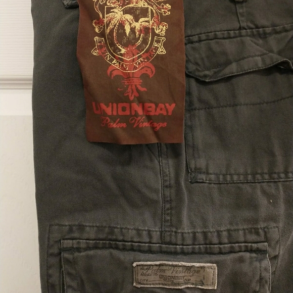 Unionbay (8) cargo pants - NWOT - Picture 7 of 8